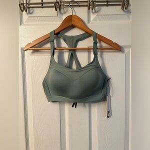 Victoria Secret sports bra